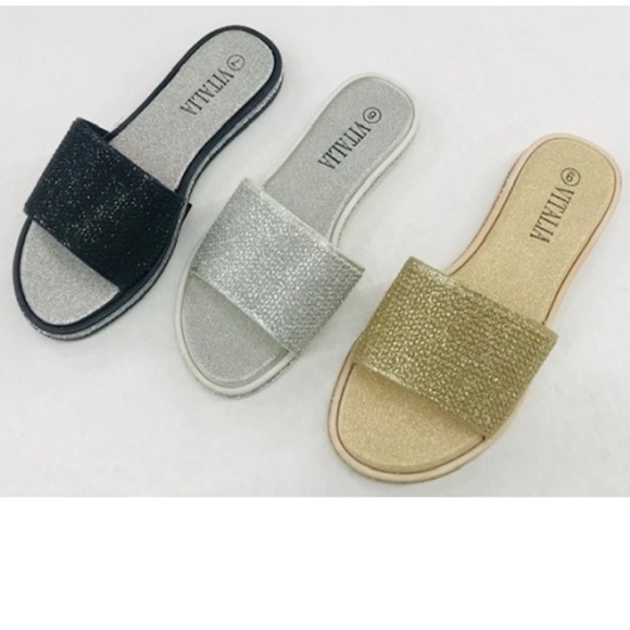 Glitter Slides Women’s Spa Sandals Gold W/Sparkle Trim
Multiple Sizes Available - Picture 2 of 8